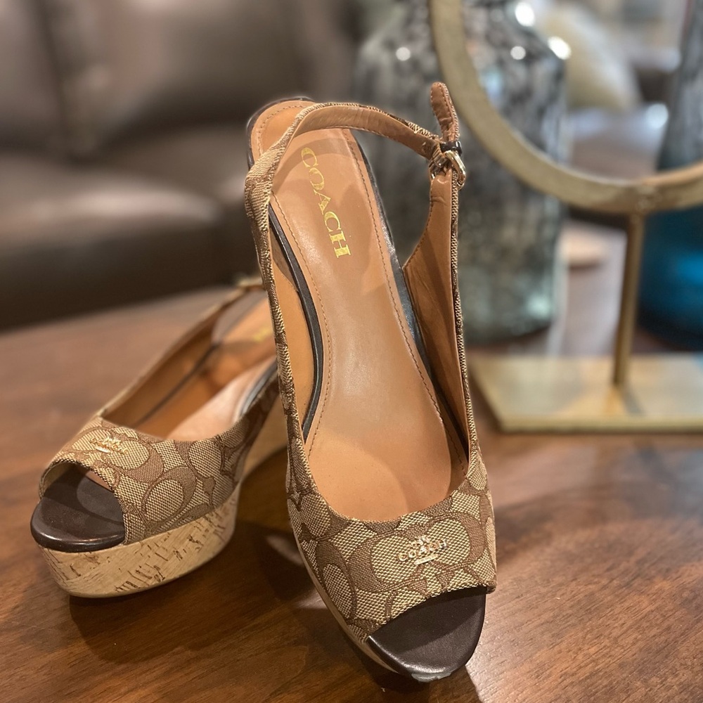 Adorable & comfortable Coach slingback peep toe wedge sandals.